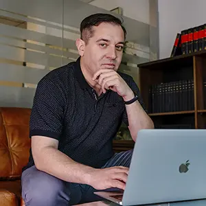 Alejandro Torres GutiérrezDesarrollo